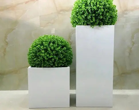 新しい北欧風大型室内フラワーポット、モダンミニマリストアルミ - Plant Pot のレビューと価格